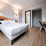 ホテル Du Parc Centre 3*