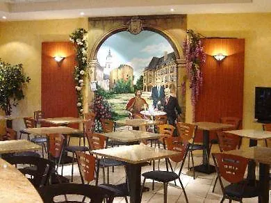 Hotel Du Parc Centre 3*