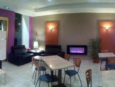 Du Parc Centre Hotel
